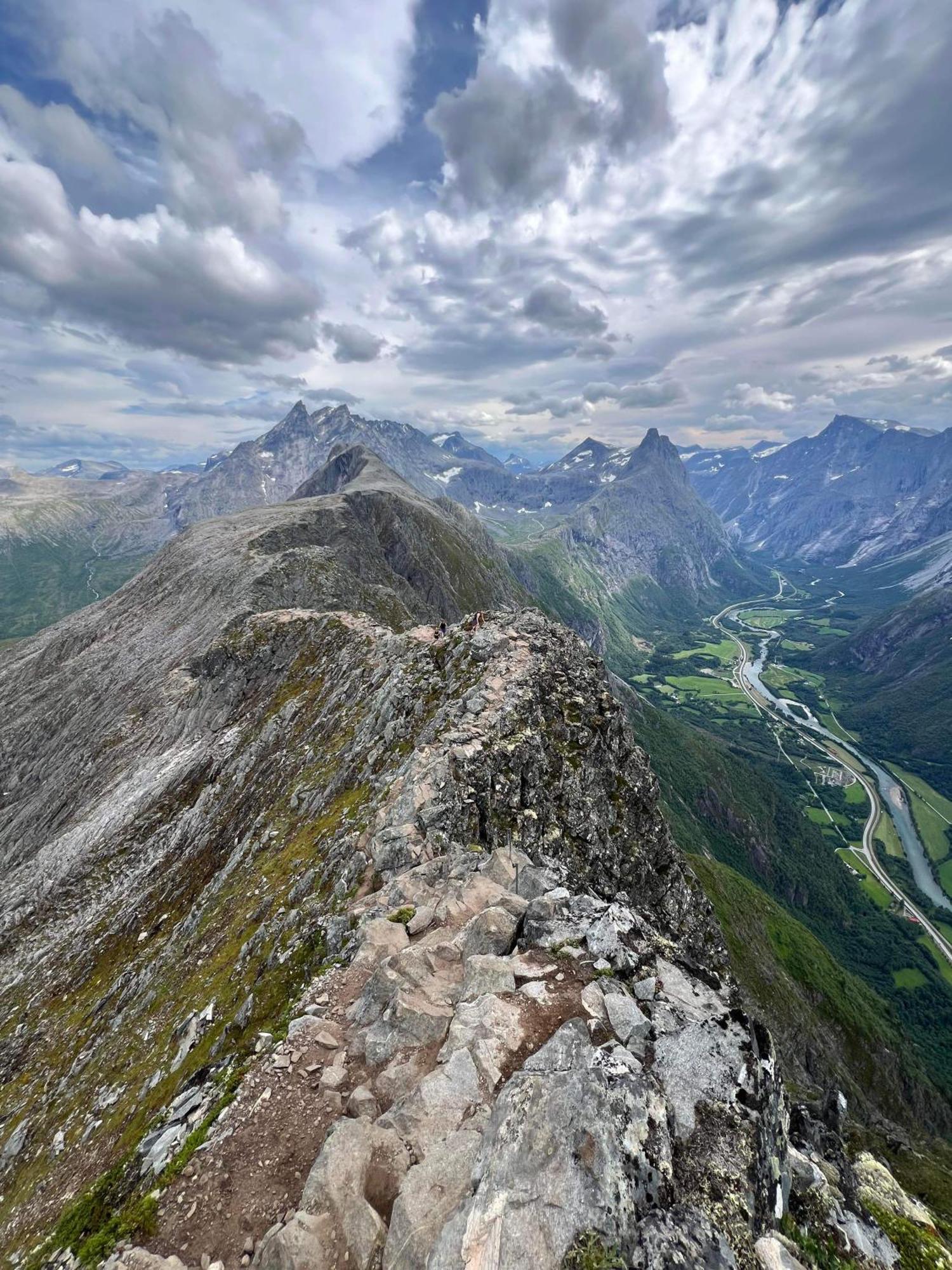 Apartment In The Heart Of Åndalsnes المظهر الخارجي الصورة